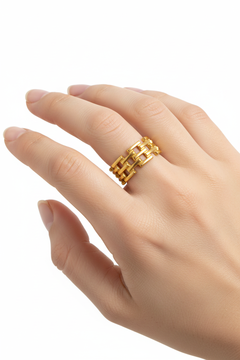 Geometric Lattice Ring Portrait